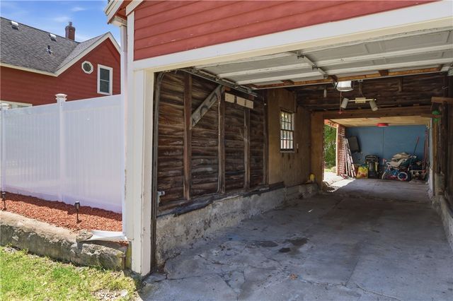 448 Gaskill Street, Woonsocket, RI 02895