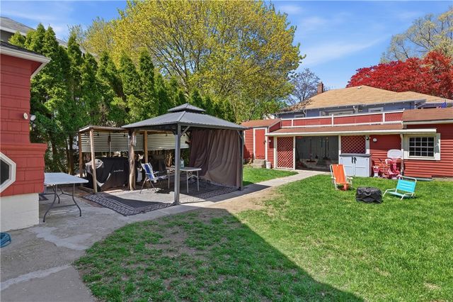 448 Gaskill Street, Woonsocket, RI 02895
