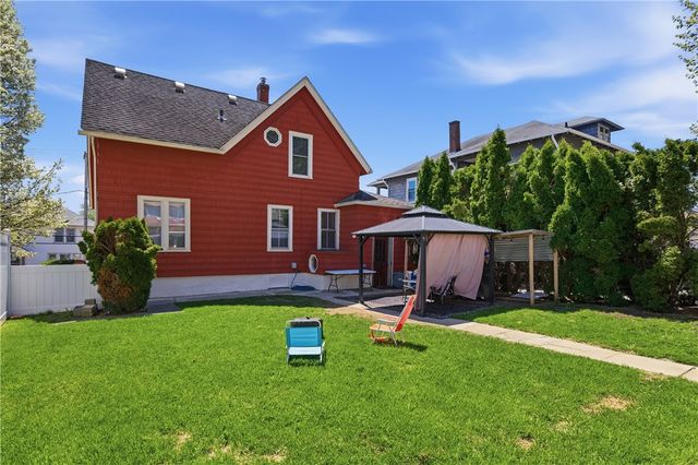448 Gaskill Street, Woonsocket, RI 02895