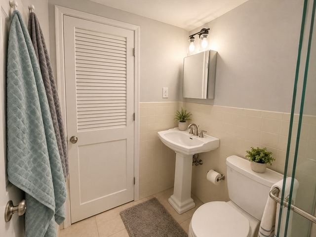 206 Endicott St 3, Boston, MA 02113
