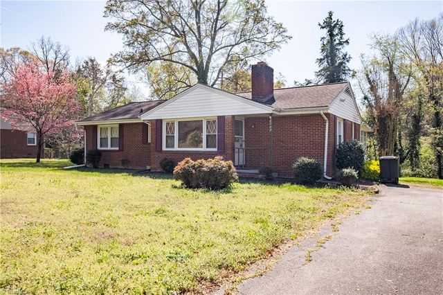 3956 Talcott Avenue, Winston-salem, NC 27106
