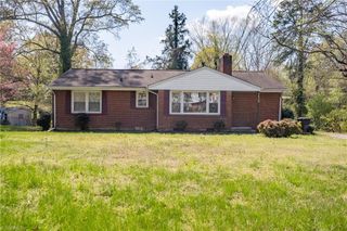 3956 Talcott Avenue, Winston-salem, NC 27106