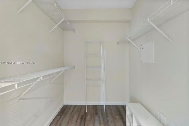 1919 Van Buren St 417A, Hollywood, FL 33020