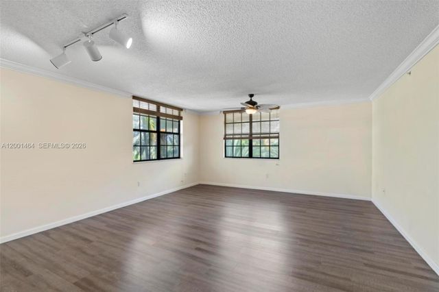 1919 Van Buren St 417A, Hollywood, FL 33020