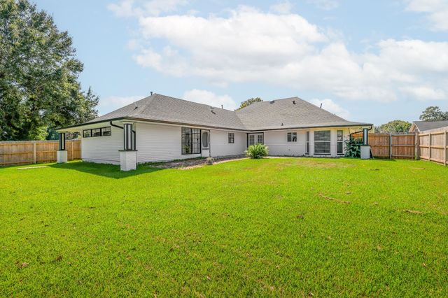154 Presque Isle Drive, Houma, LA 70363