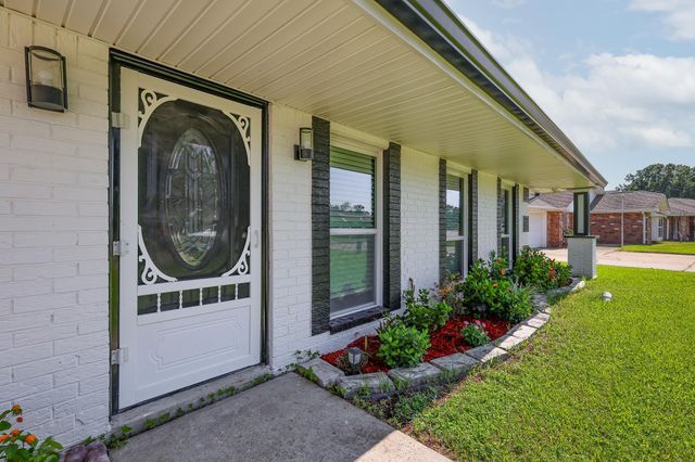 154 Presque Isle Drive, Houma, LA 70363