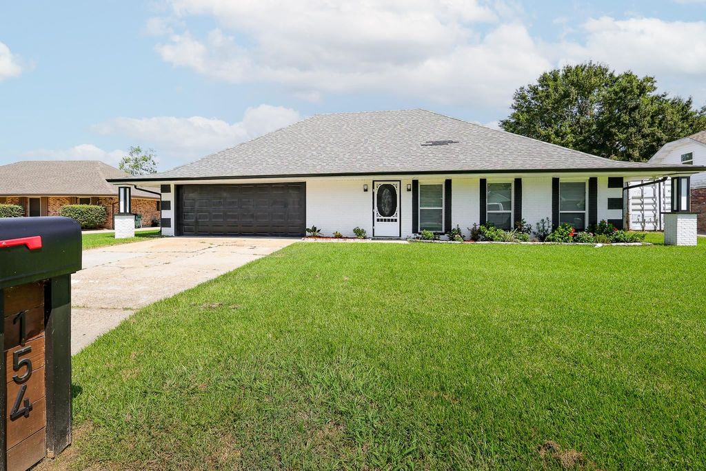 154 Presque Isle Drive, Houma, LA 70363