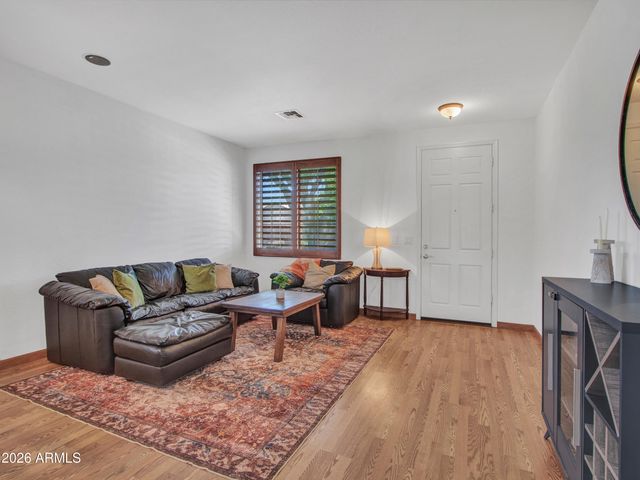 2436 W LEWIS AND CLARK Trail, Phoenix, AZ 85086