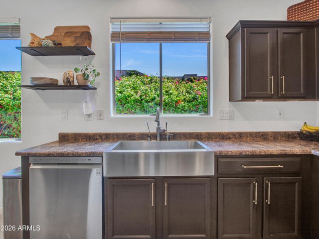 2436 W LEWIS AND CLARK Trail, Phoenix, AZ 85086
