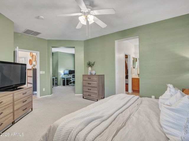2436 W LEWIS AND CLARK Trail, Phoenix, AZ 85086