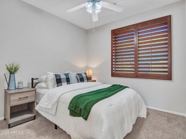 2436 W LEWIS AND CLARK Trail, Phoenix, AZ 85086