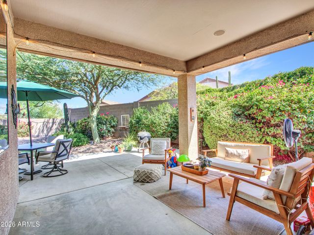 2436 W LEWIS AND CLARK Trail, Phoenix, AZ 85086