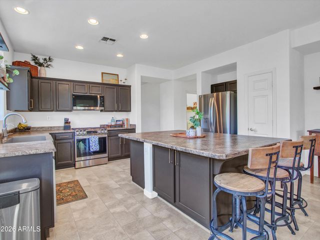2436 W LEWIS AND CLARK Trail, Phoenix, AZ 85086