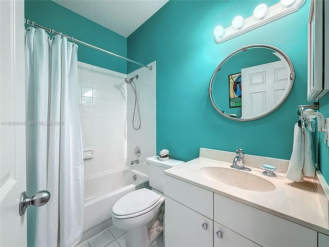 6082 SE Landing Way 11, Stuart, FL 34997