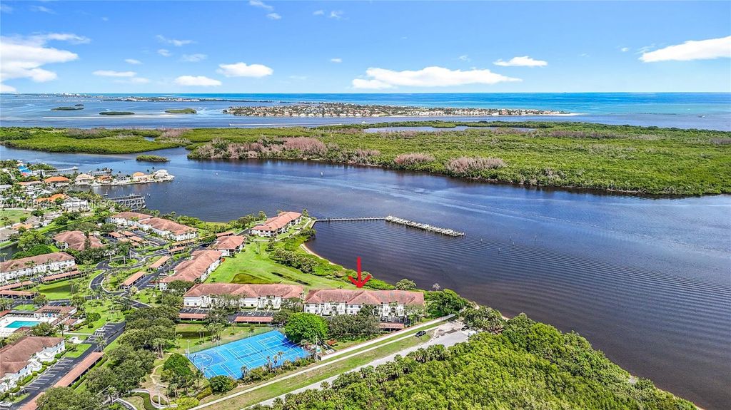 6082 SE Landing Way 11, Stuart, FL 34997