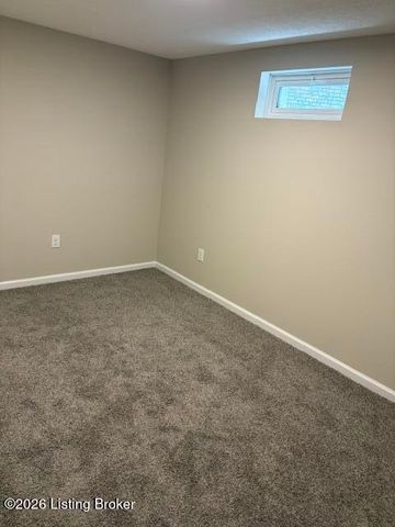 8801 Halford Way, Louisville, KY 40299
