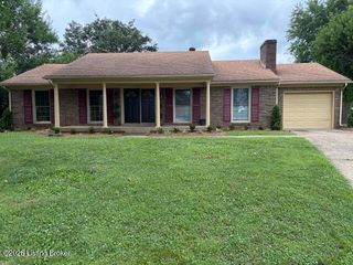 8801 Halford Way, Louisville, KY 40299