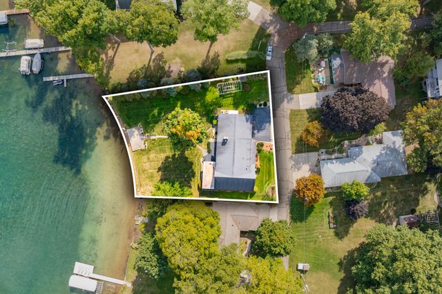 10544 Wildwood Circle, Richland Twp, MI 49083