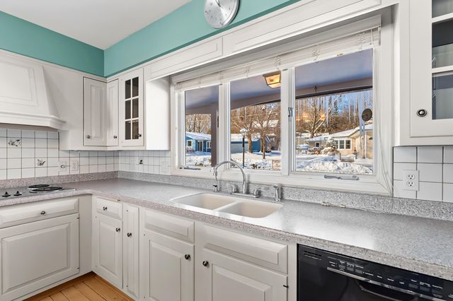 10544 Wildwood Circle, Richland Twp, MI 49083