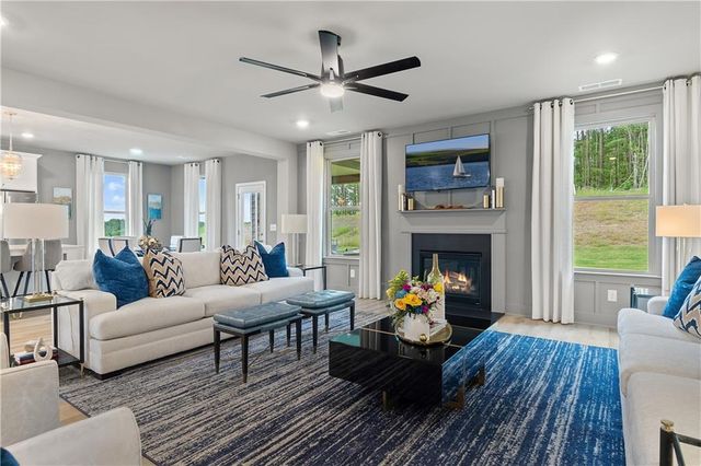 171 Dohrn Drive, Loganville, GA 30052