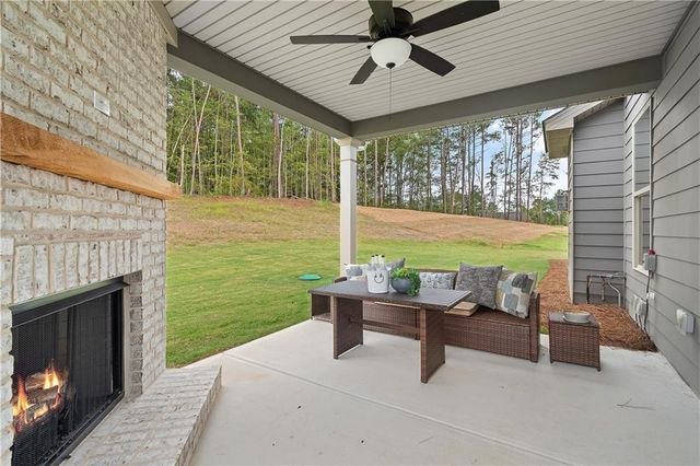 171 Dohrn Drive, Loganville, GA 30052