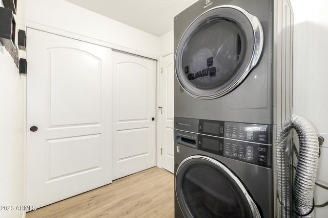 25555 N Windy Walk Drive 60, Scottsdale, AZ 85255