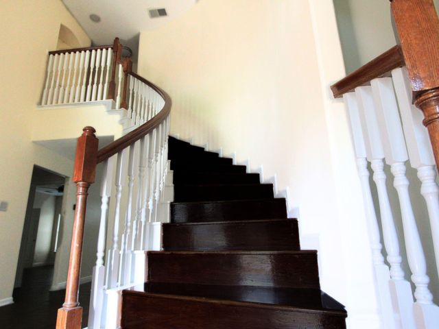 203 Green Cedar Drive, League City, TX 77573