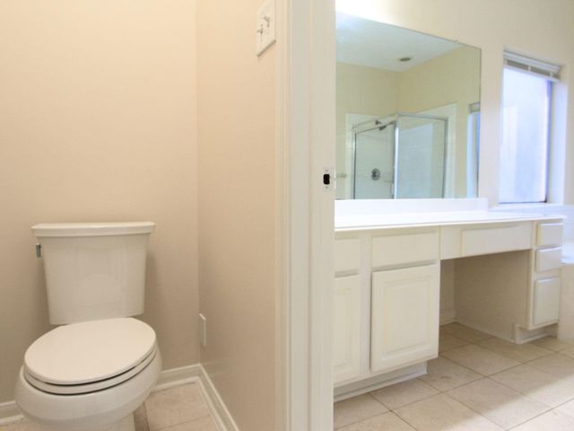 203 Green Cedar Drive, League City, TX 77573