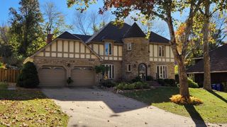 8019 W 113th Street, Overland Park, KS 66210