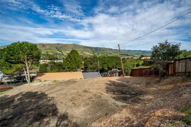 3291 Rockview Place, San Luis Obispo, CA 93401