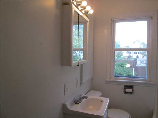 305 Fell, Belle Vernon, PA 15012