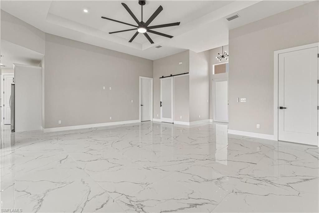 Image 5 of property listing at 2108 NE 15th TER, Cape Coral, FL 33909