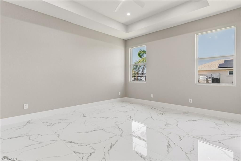 Image 9 of property listing at 2108 NE 15th TER, Cape Coral, FL 33909