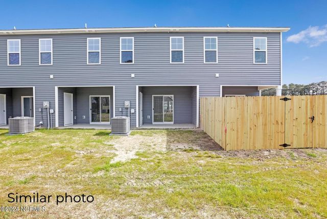 158 Loren Road, Hubert, NC 28539
