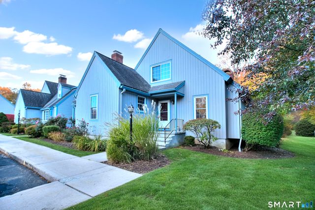 160 Glengarry Road 160, Fairfield, CT 06825