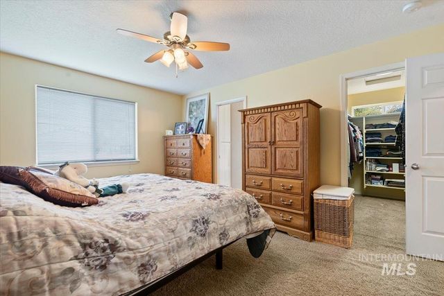 6424 Ustick Road, Nampa, ID 83687