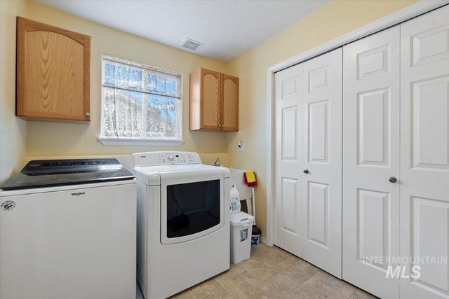 6424 Ustick Road, Nampa, ID 83687