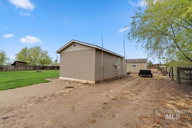 6424 Ustick Road, Nampa, ID 83687