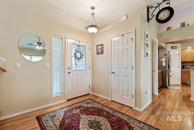 6424 Ustick Road, Nampa, ID 83687