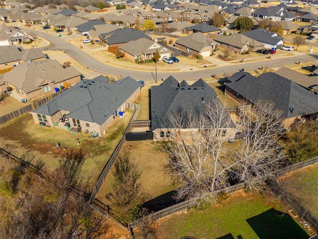 3718 Painted Bird Lane, Norman, OK 73071