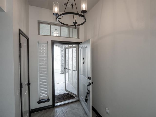 3718 Painted Bird Lane, Norman, OK 73071