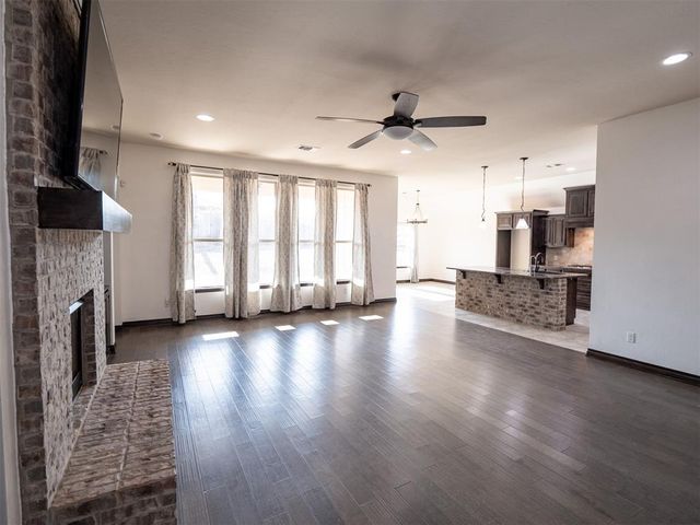 3718 Painted Bird Lane, Norman, OK 73071