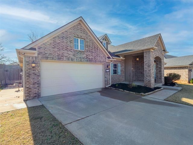 3718 Painted Bird Lane, Norman, OK 73071