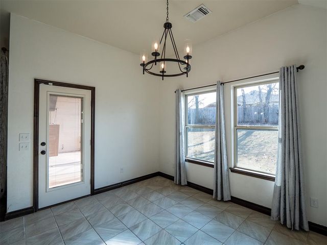 3718 Painted Bird Lane, Norman, OK 73071