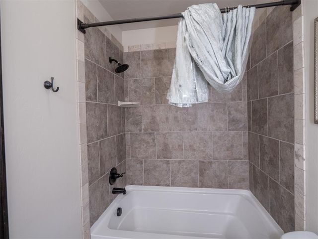 3718 Painted Bird Lane, Norman, OK 73071