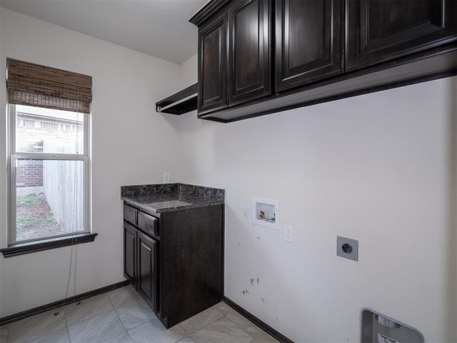 3718 Painted Bird Lane, Norman, OK 73071