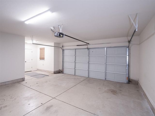 3718 Painted Bird Lane, Norman, OK 73071