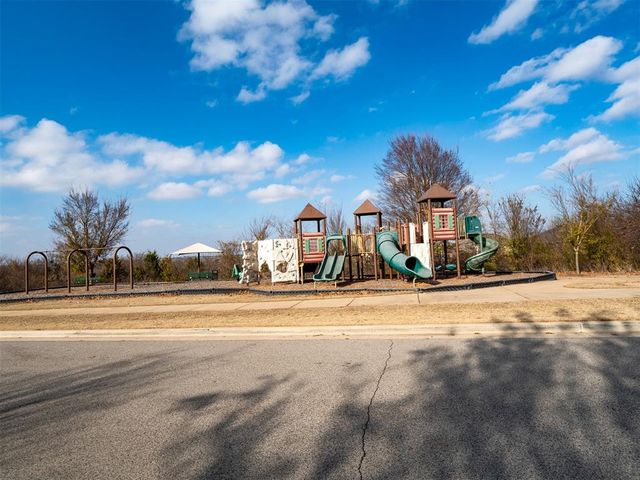 3718 Painted Bird Lane, Norman, OK 73071