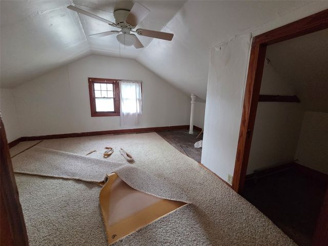 373 21st Street SE, Cedar Rapids, IA 52403
