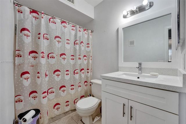 3592 NW 83rd Ln, Sunrise, FL 33351